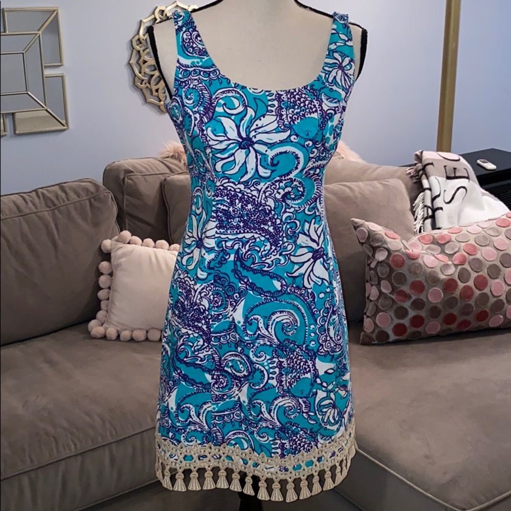 Lilly Pulitzer dress w/ gold trim w/ tassel detail
